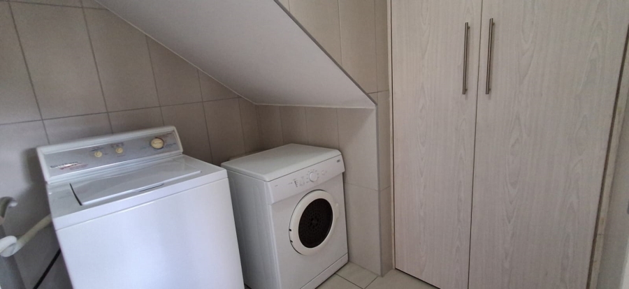 2 Bedroom Property for Sale in Hartenbos Landgoed Western Cape